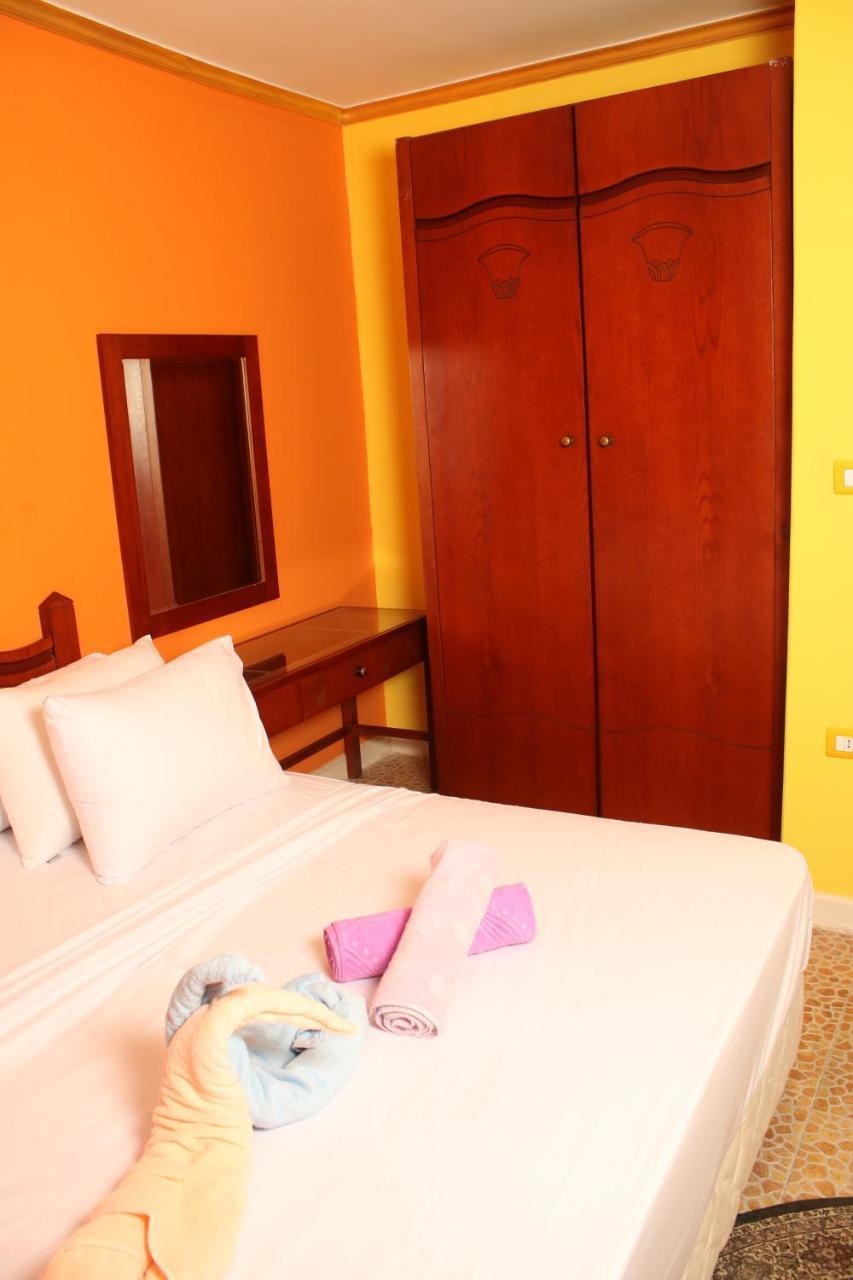 Old Cairo Hostel Bagian luar foto